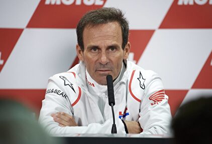 Polémico mensaje del jefe de Honda a los rivales de Márquez: "El que gane no debería estar del todo satisfecho"