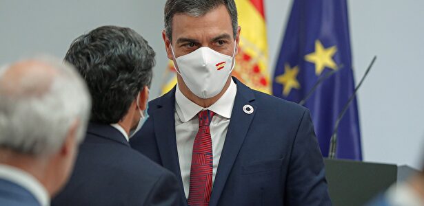 El IEE subraya el problema de la incertidumbre en materia económica | EFE