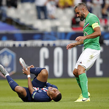 Mbappé se puede haber quedado sin Champions tras la entrada de Perrin | Twitter