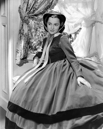 Olivia de Havilland en una imagen promocional de Lo que el viento se llevó. | Wikipedia