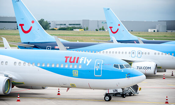 El touroperador TUI cancela los vuelos del Reino Unido a España. | EFE