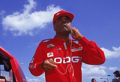 Willy T. Ribbs fue el primer piloto afroamericano de la F1 | Twitter