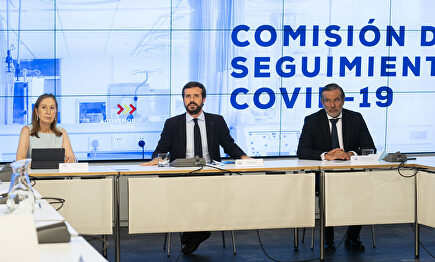 Ana Pastor, Pablo Casado y Enrique López este lunes. | David Mudarra