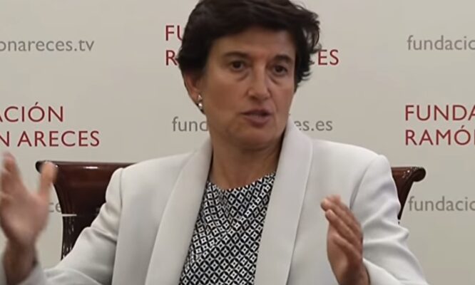 Imagen extraída de una entrevista realizada por la Fundación Ramón Areces a Sara de la Rica en 2016 | Imagen TV