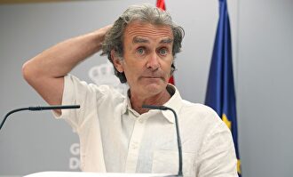 El director del Centro de Alertas y Emergencias Sanitarias, Fernando Simón. | EFE