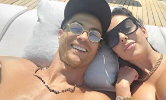 Así es el impresionante yate en el que Cristiano y Georgina pasan sus vacaciones