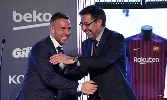 Arthur quiere dejar atrás su etapa en el Barcelona | EFE