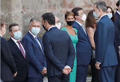 Sánchez y Felipe VI. | EFE