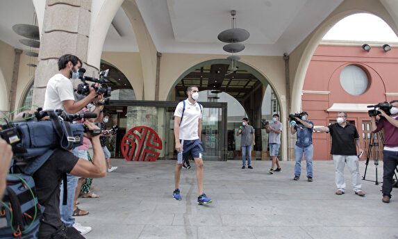 Siete miembros más de la expedición del CF Fuenlabrada reciben el alta epidemiológica | Europa Press