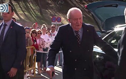 Don Juan Carlos comunica al rey Felipe VI que abandona España