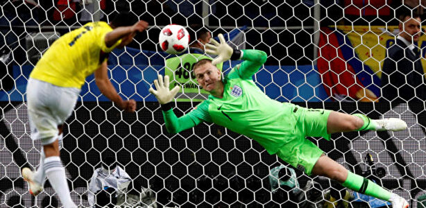 Las nuevas normas afectan, sobre todo, a los lanzamientos de penalti | EFE