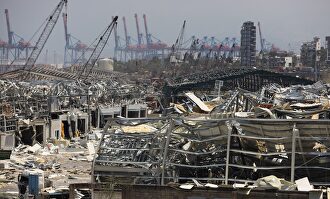 Aspecto que presentaba el puerto de Beirut este miércoles | EFE