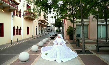 La explosión de Beirut pilla a una novia grabando su vídeo de boda