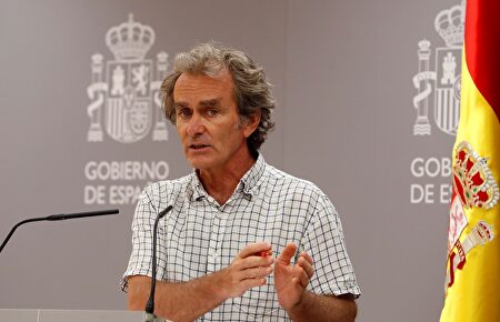 Simón niega una segunda ola y la condiciona a una situación de "transmisión comunitaria descontrolada"