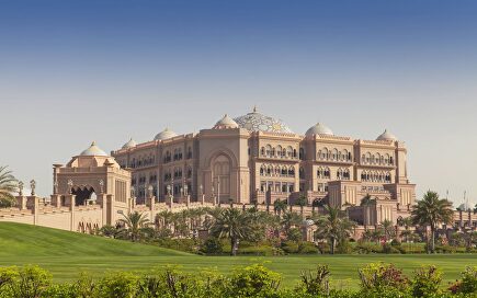 El lujoso hotel de Abu Dhabi donde podría estar alojado Don Juan Carlos