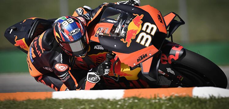 Brad Binder logra su primera victoria como debutante en Brno | Cordon Press