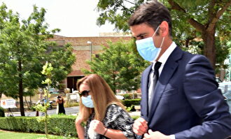 Jesulín de Ubrique, roto de dolor en el último adiós a Humberto Janeiro