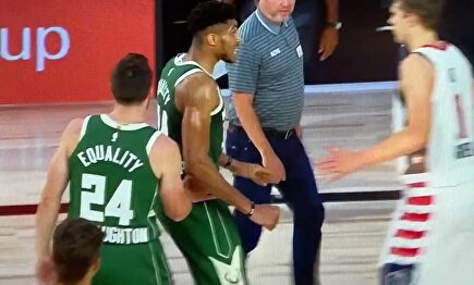 Antetokounmpo pierde la cabeza y da un cabezazo a un rival