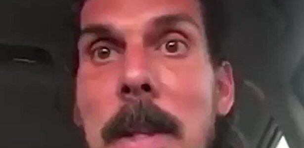 La carcajada de 'El Risitas' viraliza la explicación de Podemos de "la caja 'B': es 'S', de solidaridad"