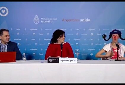 Argentina pone a una payasa en el reporte diario de víctimas del coronavirus