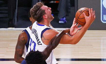 Doncic sigue haciendo historia: 42 puntos de récord en su debut en los playoff