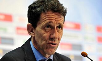 Ramón Planes es el sustituto de Eric Abidal | EFE