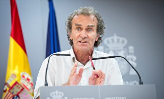 Fernando Simón dice ahora que "las cosas no van bien" y pide ayuda a los "influencers"