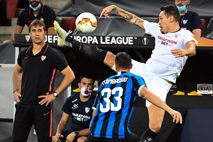 Julen Lopetegui se corona en Sevilla tras los palos de la selección y el Madrid | Cordon Press