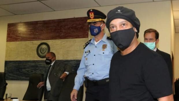 Ronaldinho, puesto en libertad | EFE