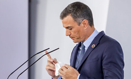 El presidente del Gobierno, Pedro Sánchez, ofrece una rueda de prensa. | Ricardo Rubio (Europa Press)