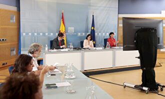 Reunión entre el Gobierno y las comunidades autónomas | EFE