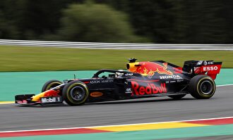 Max Verstappen rueda en el circuito de Spa-Francorchamps en Bélgica. | EFE
