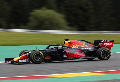 Max Verstappen rueda en el circuito de Spa-Francorchamps en Bélgica. | EFE