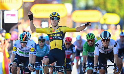 El ciclista Van Aert vuelve a vencer en una etapa de este Tour | Twitter