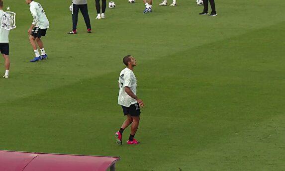 El vídeo viral de Thiago y Rodri en pleno entrenamiento con la Selección
