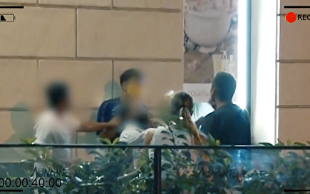 Benji Aparicio en plena pelea | Mediaset