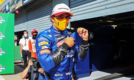 Carlos Sainz, tras lograr la tercera plaza de la calificación en Monza. | EFE