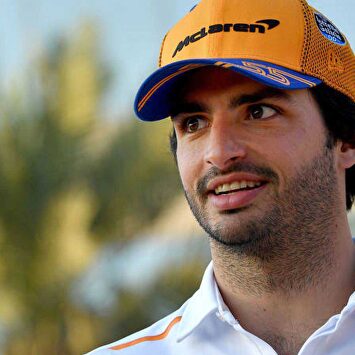 Carlos Sainz siempre se moja | Twitter