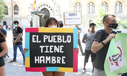 Manifestación contra las 'colas del hambre' | Europa Press