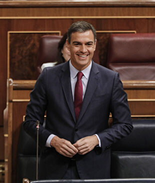 Pedro Sánchez, sonriente en el Congreso | Europa Press