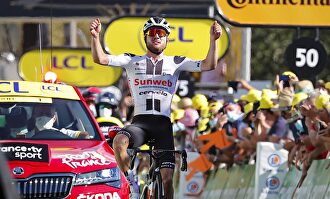 Hirschi, al tercer intento, estrena su palmarés en el Tour.  | Cordon Press