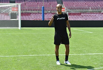 Rivaldo, embajador de Betfair, imagina a Messi jugando hasta los 38 años en el Barcelona. | Europa Press