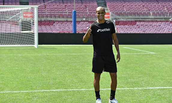 Rivaldo, embajador de Betfair, imagina a Messi jugando hasta los 38 años en el Barcelona. | Europa Press