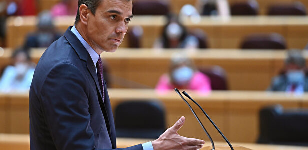 Pedro Sánchez, en el Senado | EFE