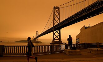 Los incendios en California tiñen de naranja apocalíptico el cielo de San Francisco