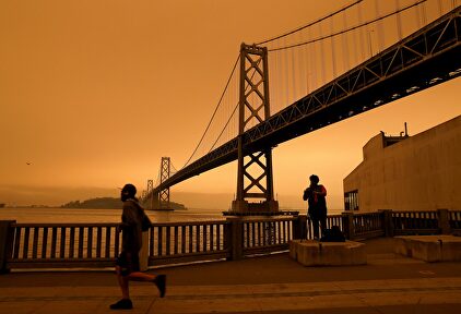 Los incendios en California tiñen de naranja apocalíptico el cielo de San Francisco