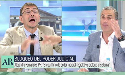 Duro enfrentamiento entre Ortega Smith y Monedero en directo: "Eres más comunista que Lenin"