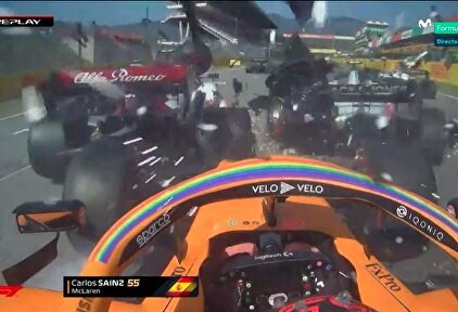 Instantes del tremendo accidente en el Gran Premio de la Toscana. | Movistar