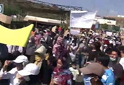 Grecia inicia el traslado de parte de los inmigrantes afectados por el incendio en Moria