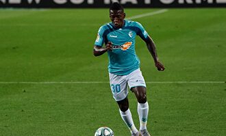 Pervis Estupiñán, en un partido con Osasuna la pasada temporada. | Cordon Press